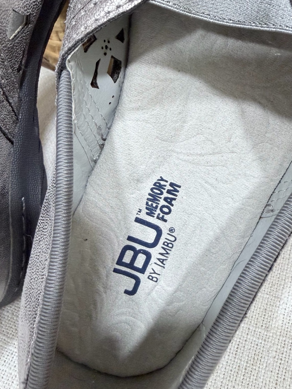 JBU Jambu Metallic Silver Laser-Cut Slip-On Flats Loafer Memory Foam Walking 6.5 - Picture 2 of 11